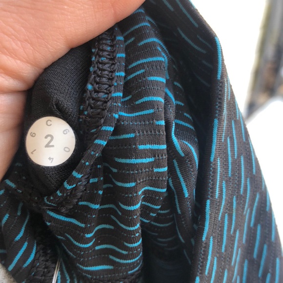 Lululemon Wunder Under Crop Leggings - Picture 6 of 6